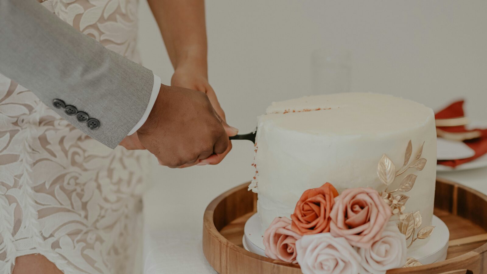 Wedding Cake Themes And Color Samples